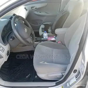 Toyota Corolla 2008 Silver