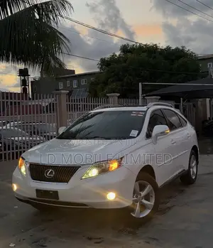 Lexus RX 350 FWD 2012 White