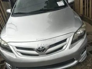 Toyota Corolla S 4dr Sedan (1.8L 4cyl 4A) 2011 Silver