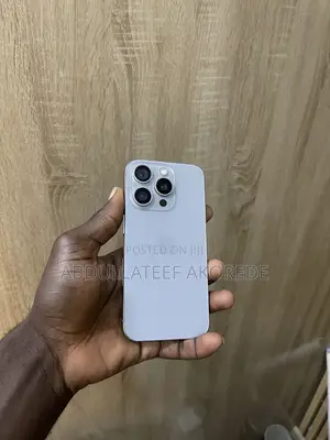 Apple iPhone 15 Pro 128 GB Gray