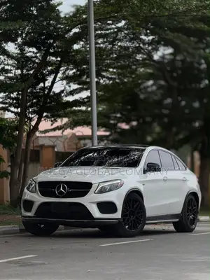 Mercedes-Benz GLE-Class 2016 White