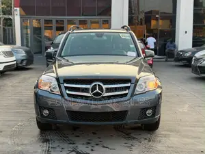Mercedes-Benz GLK-Class 350 4MATIC 2010 Gray