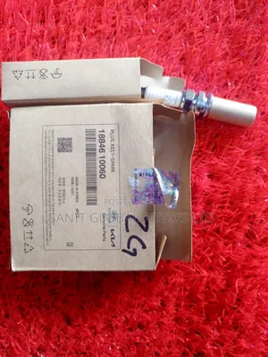 Hyundai Santa Fe, Sonata, Kia Optima and Kia Sorento 
2012
Spark Plugs