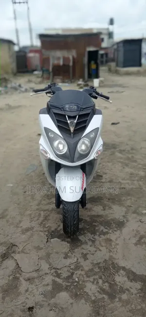 SYM Joyride 2016 White