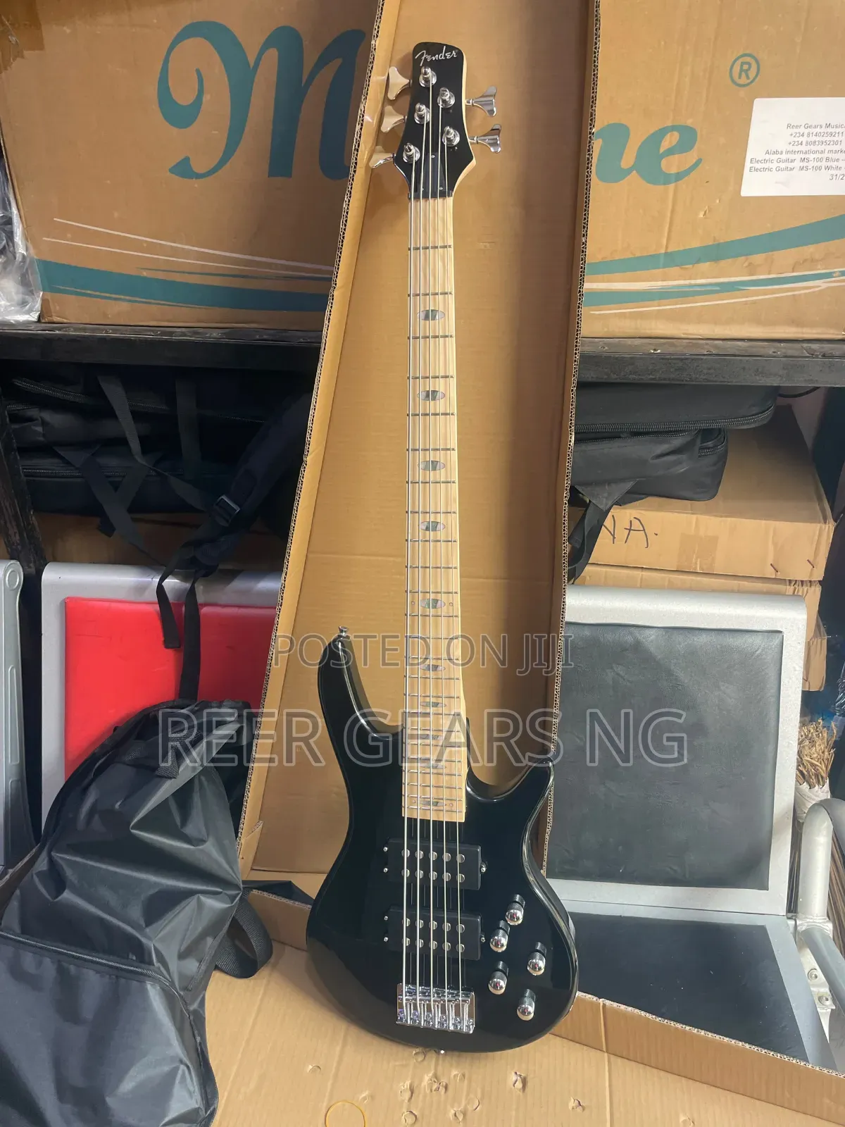 Fender 5 Strings Active Bass BK