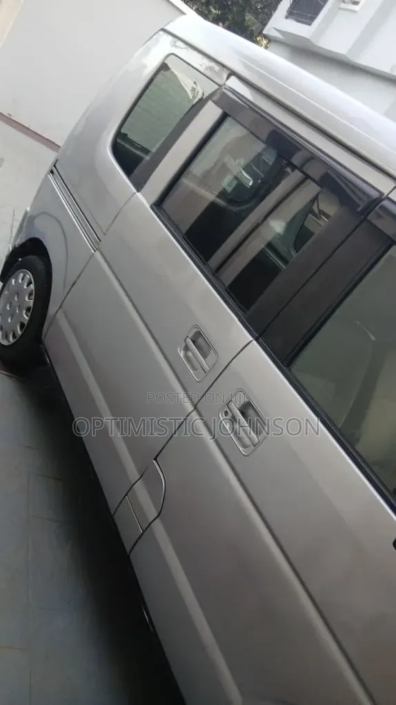 Suzuki Every 2012 Grey