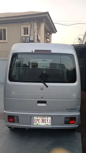 Suzuki Every 2012 Grey