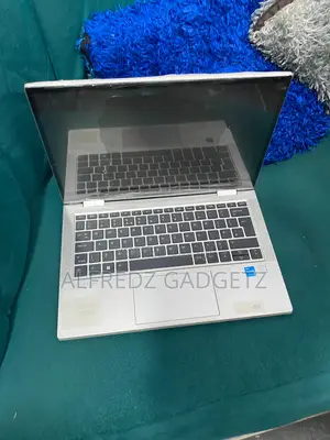 Laptop HP EliteBook 830 G8 8GB Intel Core i5 SSD 256GB
