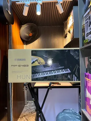 Yamaha PSR-E483 Portable Arranger Keyboard