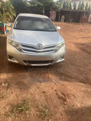 Toyota Venza V6 2010 Silver