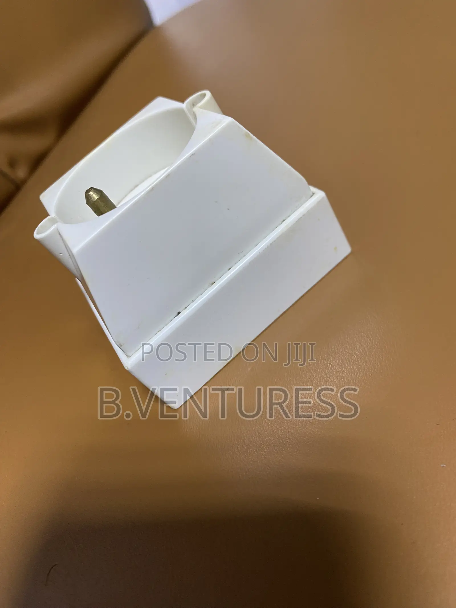 Original 2 Pin Socket