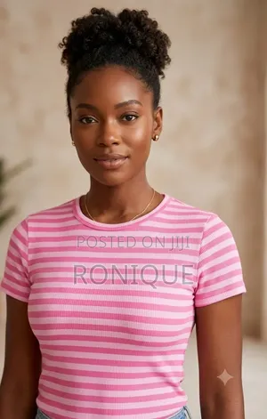 Trendy Women's Striped Ribbed Short-Sleeve T-Shirts