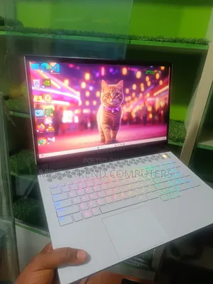 Laptop Dell Allienware M18 R1 16GB Intel Core i7 SSD 1T