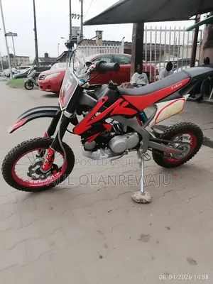 Honda 2022 Red