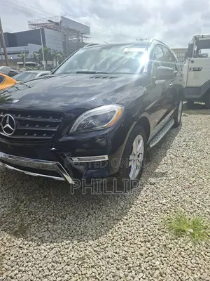 Mercedes-Benz M Class ML350 4MATIC 4dr SUV AWD (3.5L 6cyl 7A) 2015