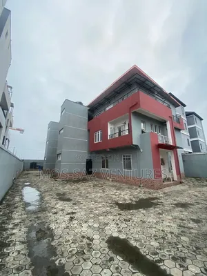 2bdrm Block of Flats in Marwa, Lekki Phase 1 for rent