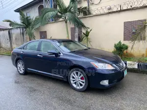 Lexus ES 350 2011 Blue