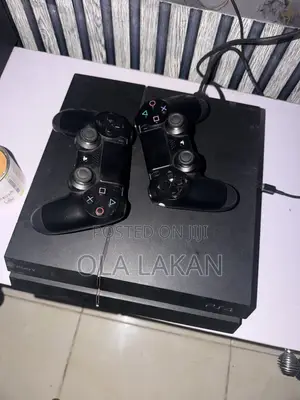 PlayStation 4 Fat