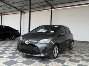 Toyota Yaris 2015 Gray