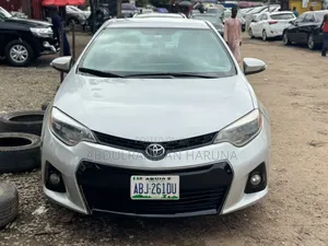Toyota Corolla 2016 Silver