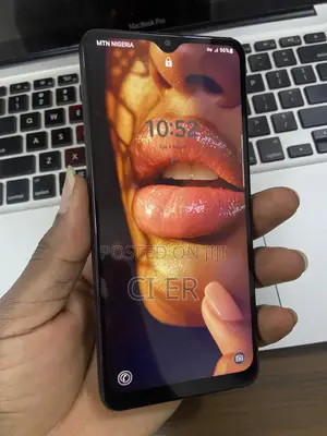Samsung Galaxy A12 64 GB Black