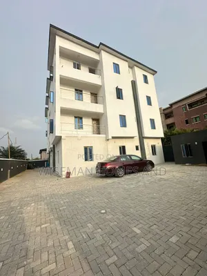 3bdrm Apartment in Ikate Lekki for rent