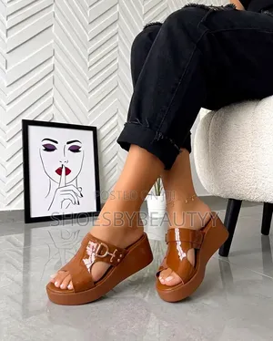 Flat Slippers
