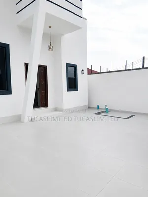 2bdrm Bungalow in Murinu, Ogombo for sale