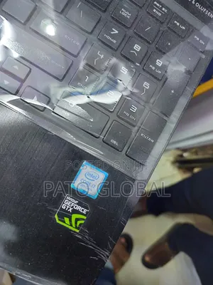 Laptop HP Omen 17-an188nr 8GB Intel Core i7 SSHD (Hybrid) 500GB
