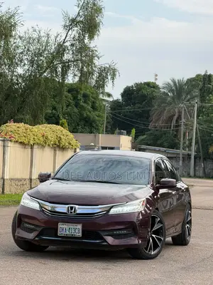 Honda Accord Touring 4dr Sedan FWD (3.5L 6cyl 6A) 2016 Maroon