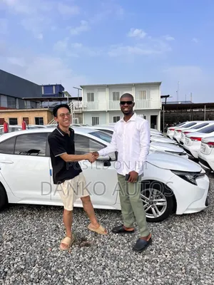 Toyota Corolla 2022 White