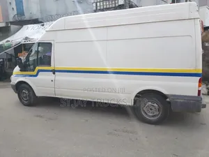 Ford Transit 2005 White