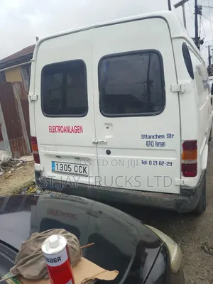 Ford Transit 2004 White