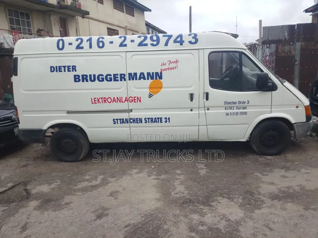 Ford Transit 2004 White