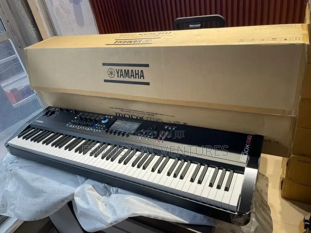 Yamaha Modx M8 Keyboard