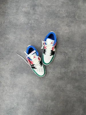 Nike Air Jordan 1 Low Sneakers