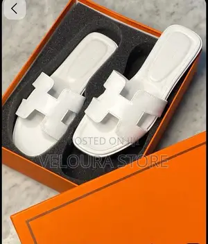 Hermes Slippers