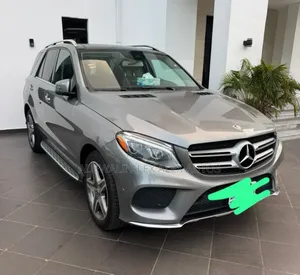 Mercedes-Benz GLE-Class 2016 Gray