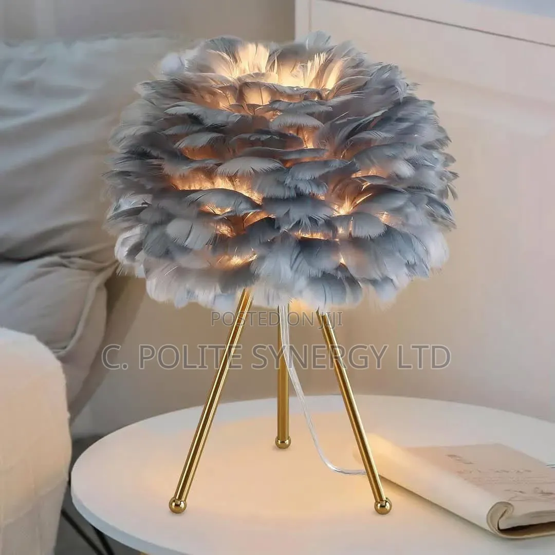 Feather Table Lamp