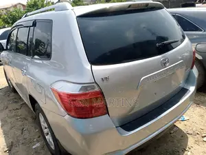 Toyota Highlander 2009 Silver