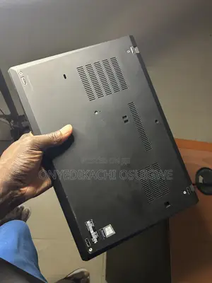 Laptop Lenovo ThinkPad T14 G1 16GB Intel Core i5 SSD 256GB