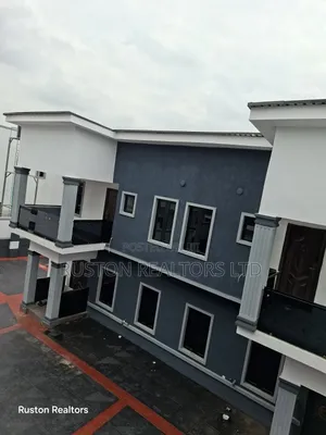 3bdrm Duplex in Akobo for rent