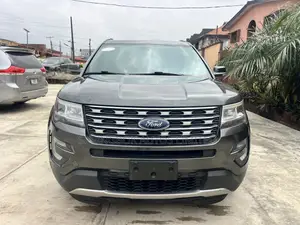 Ford Explorer XLT 4dr 4x4 (2.3L 4cyl 6A) 2017 Gray