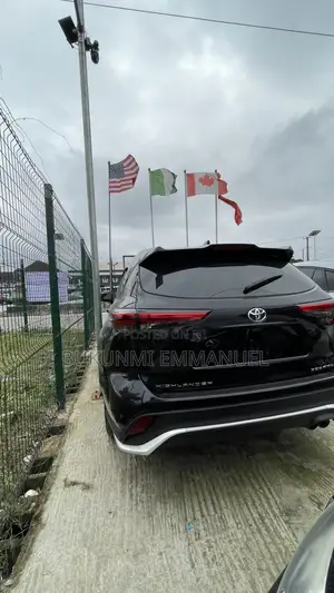 Toyota Highlander 2021 Black