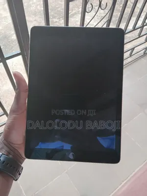 Apple iPad Air 64 GB Silver
