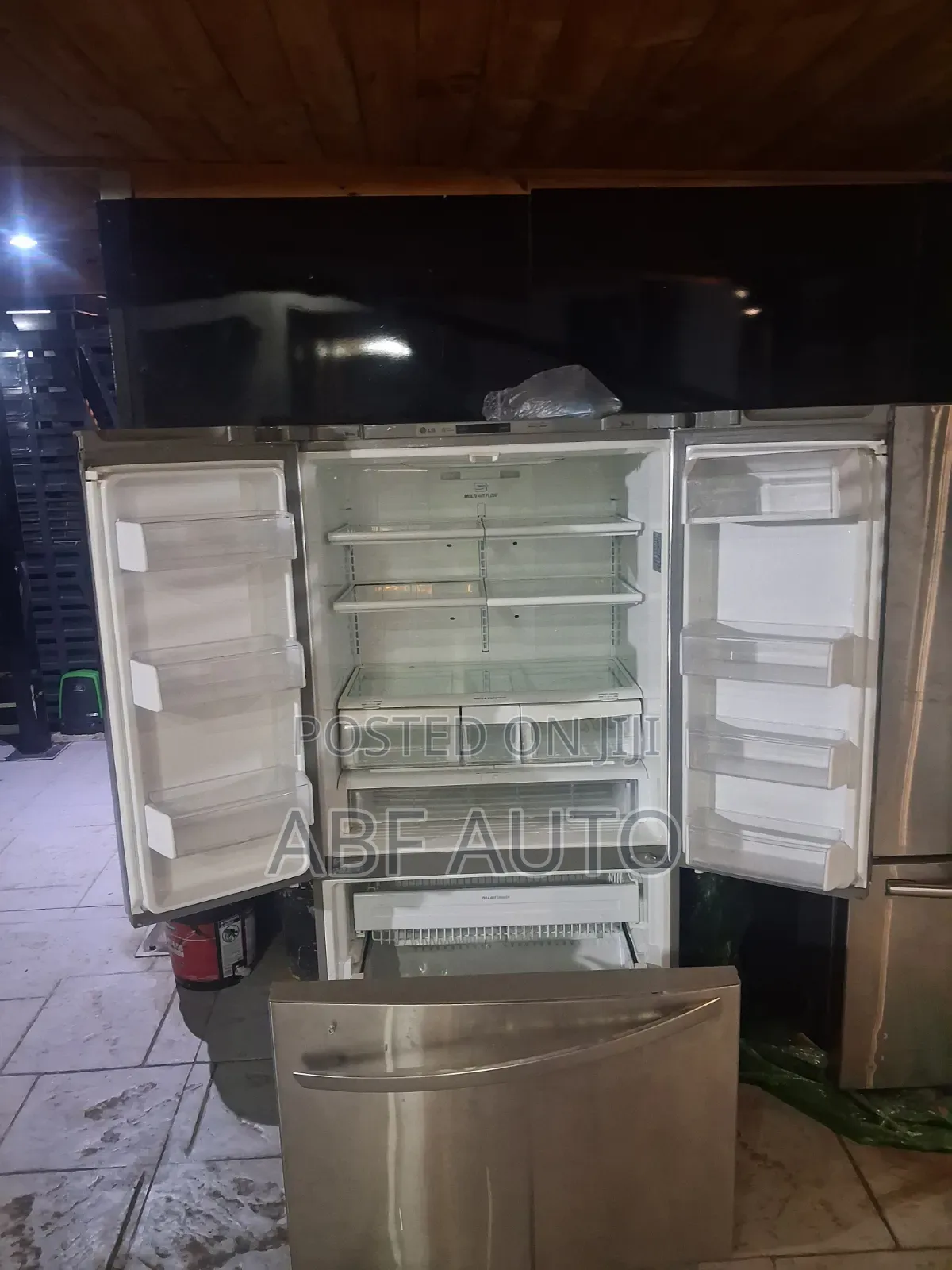 Refrigerator