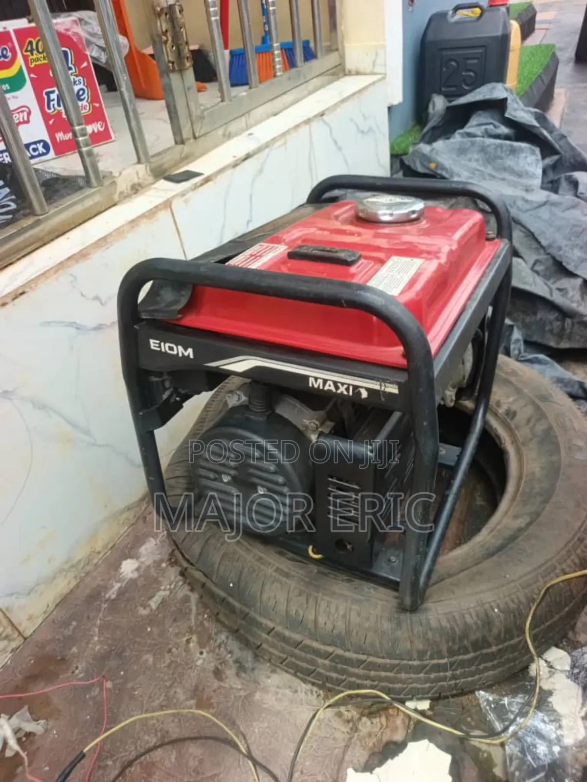 Maxi E10M Generator