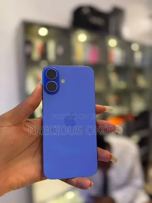 Apple iPhone 16 128 GB Blue