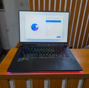 Laptop Asus ROG Strix G16 16GB Intel Core i7 SSD 1T