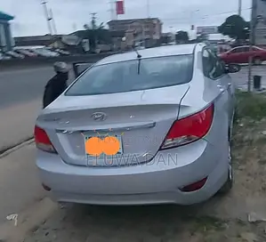 Hyundai Accent 2014 Silver